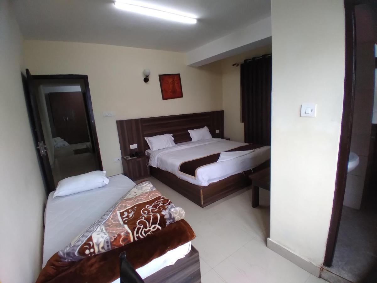 Hotel Shivalik Retreat Гангток Экстерьер фото